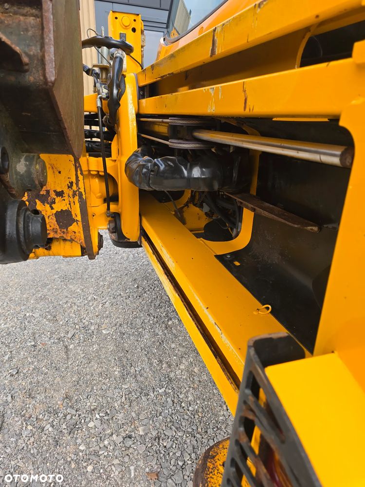 JCB - 14