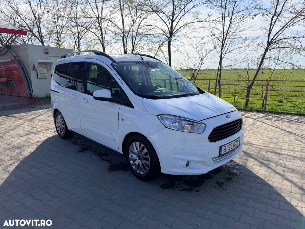 Ford Tourneo Courier - 5
