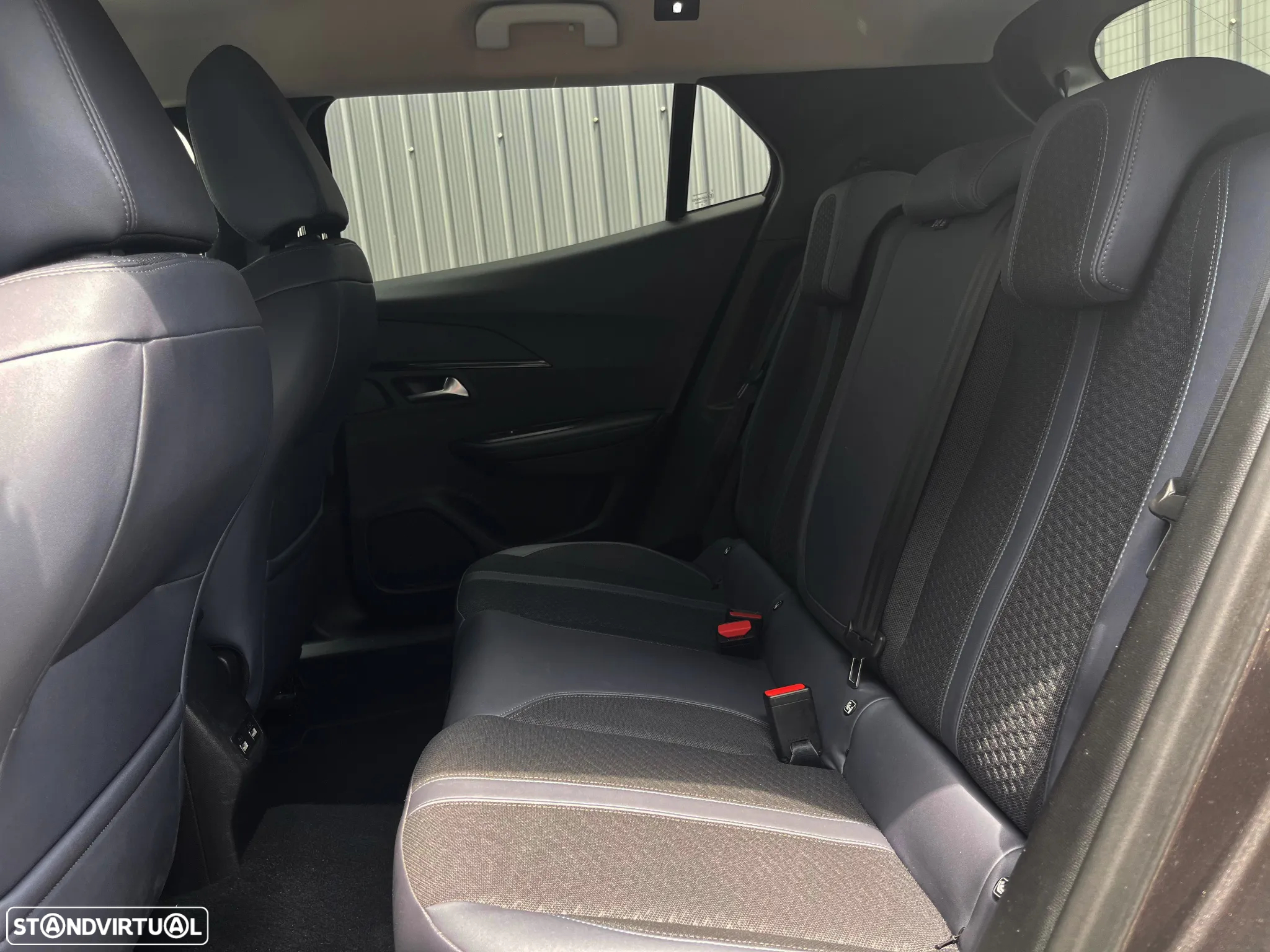 Peugeot 2008 PureTech 130 Stop&Start Allure - 16