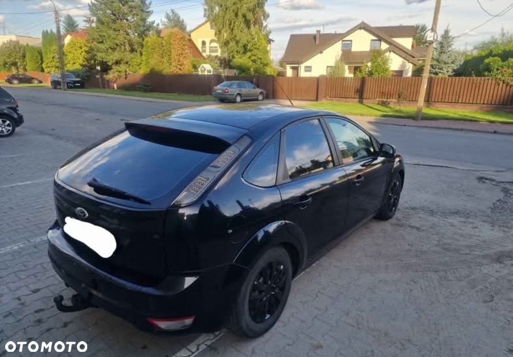 Ford Focus 1.6 16V Titanium - 6