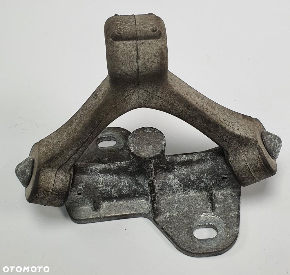 UCHWYT WIESZAK MOCOWANIE TŁUMIKA AUDI A4 B6 4B0253663F - 1