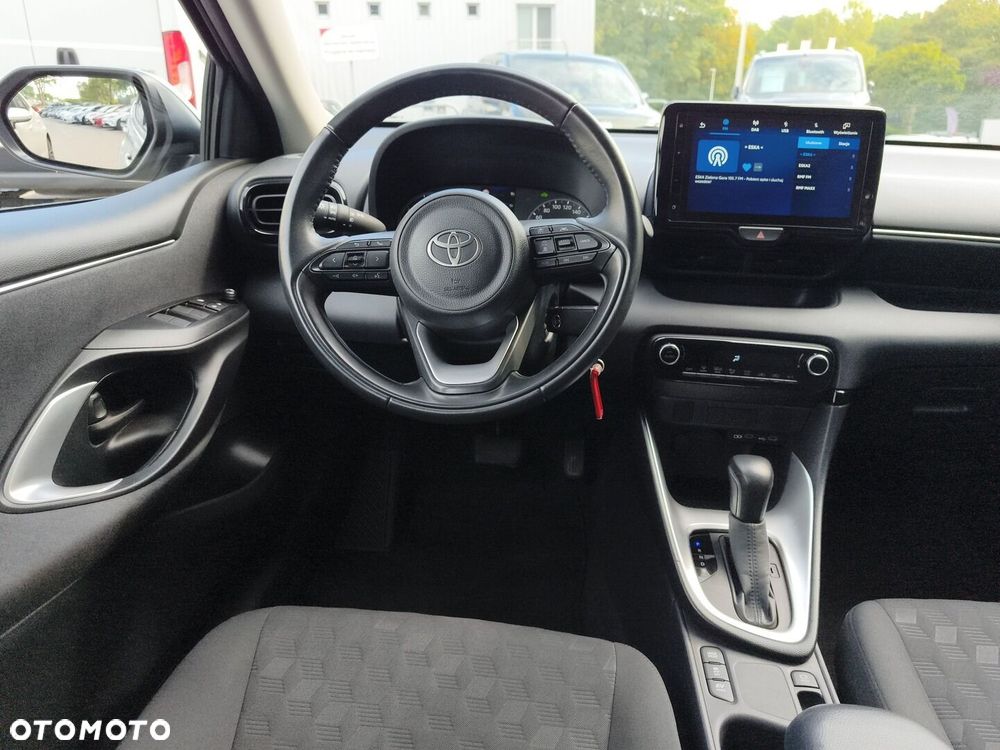 Toyota Yaris - 13