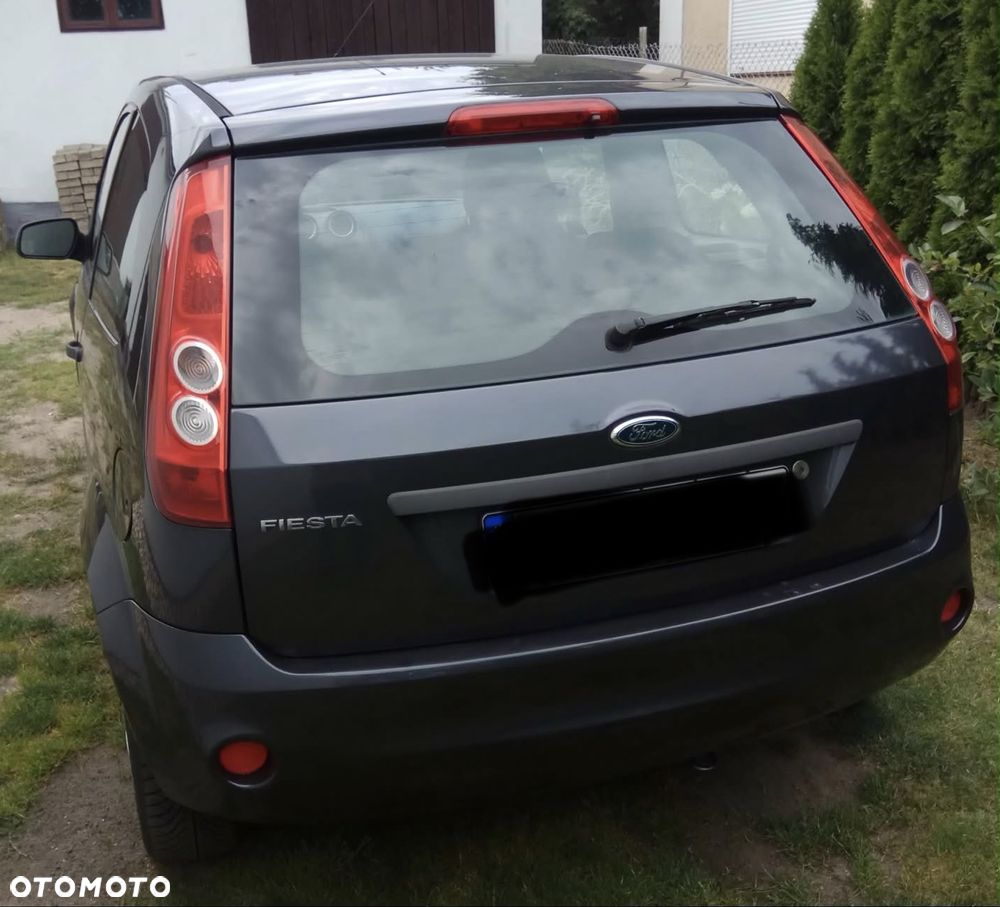 Ford Fiesta - 5