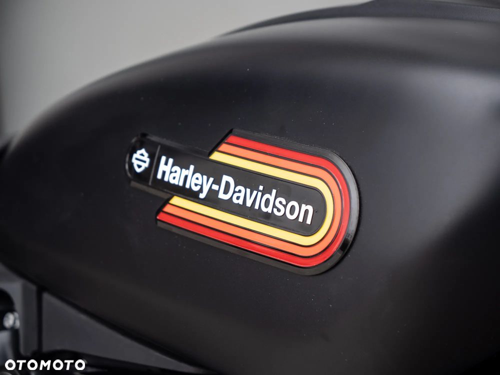 Harley-Davidson Sportster Nightster 975 - 10