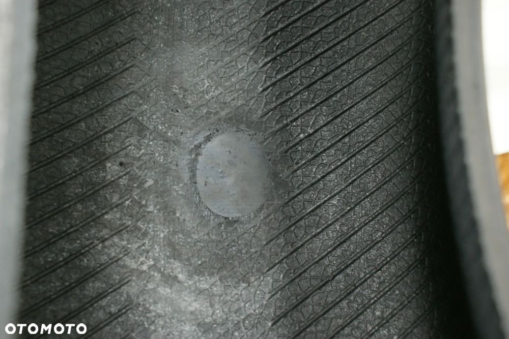205/60R16 CONTINENTAL WINTERCONTACT TS860S , 8,1mm 2024r B3665 - 3