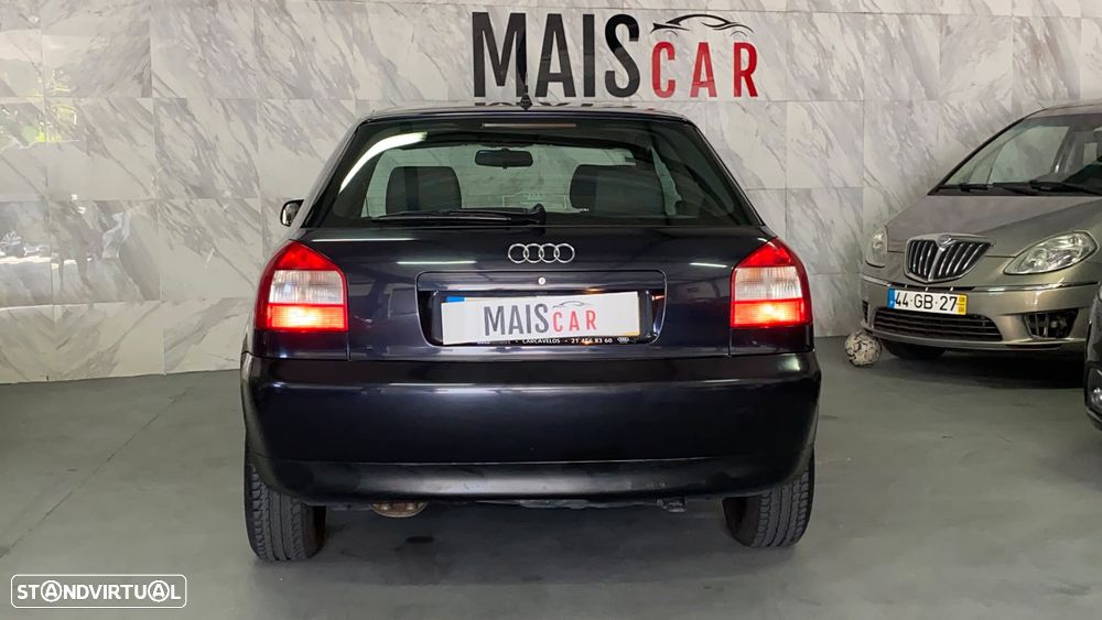 Audi A3 1.6 Sport - 5