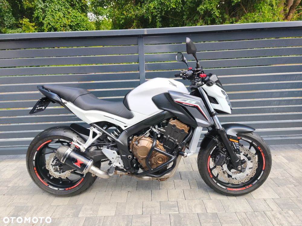Honda CB - 1