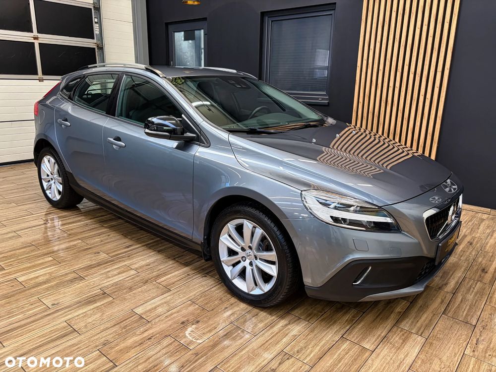 Volvo V40 Cross Country 2017 photo 5