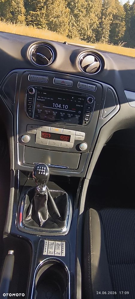 Ford Mondeo - 8