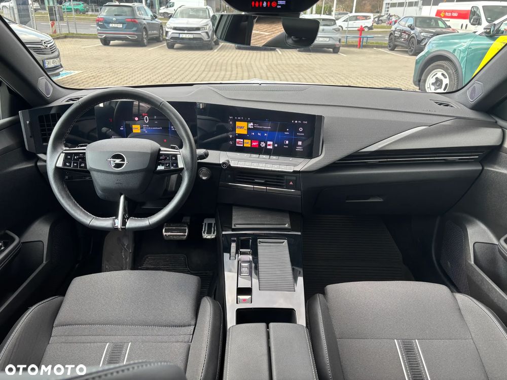 Opel Astra 1.2 T GS S&S - 10