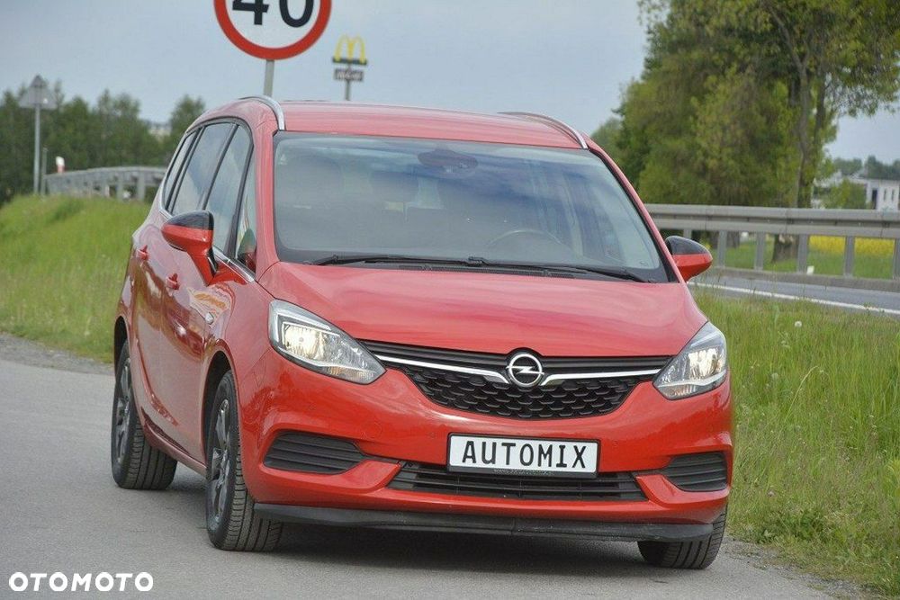 Opel Zafira Tourer 1.4 Turbo Automatik Business Innovation - 10
