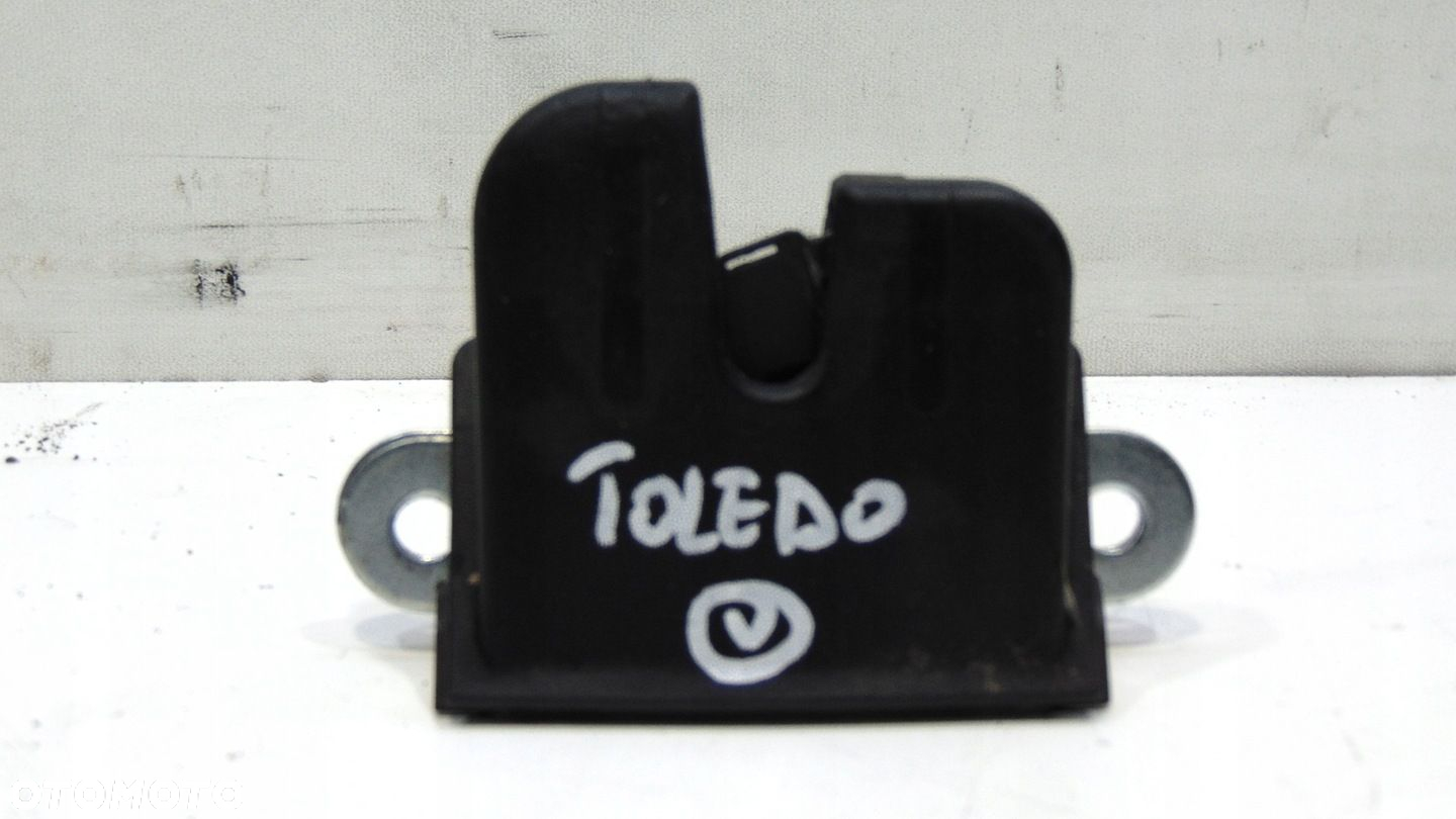 SEAT Zamek klapy bagażnika 5P5827505 - 2