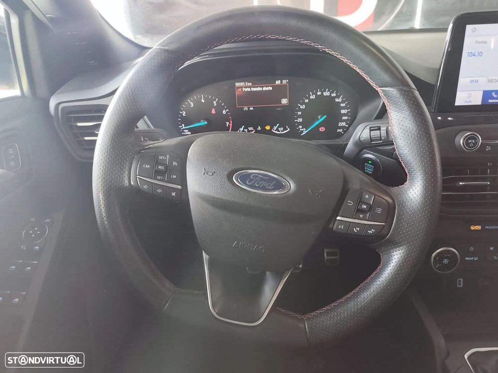Ford Focus SW 1.0 EcoBoost MHEV ST-Line - 16