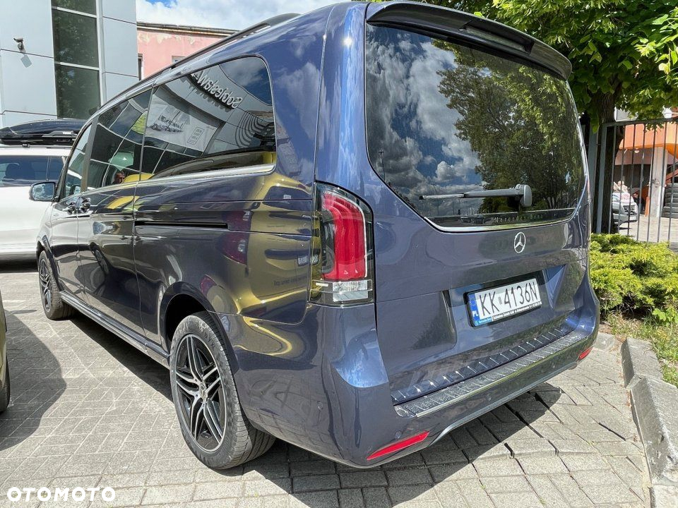 Mercedes-Benz Klasa V - 3