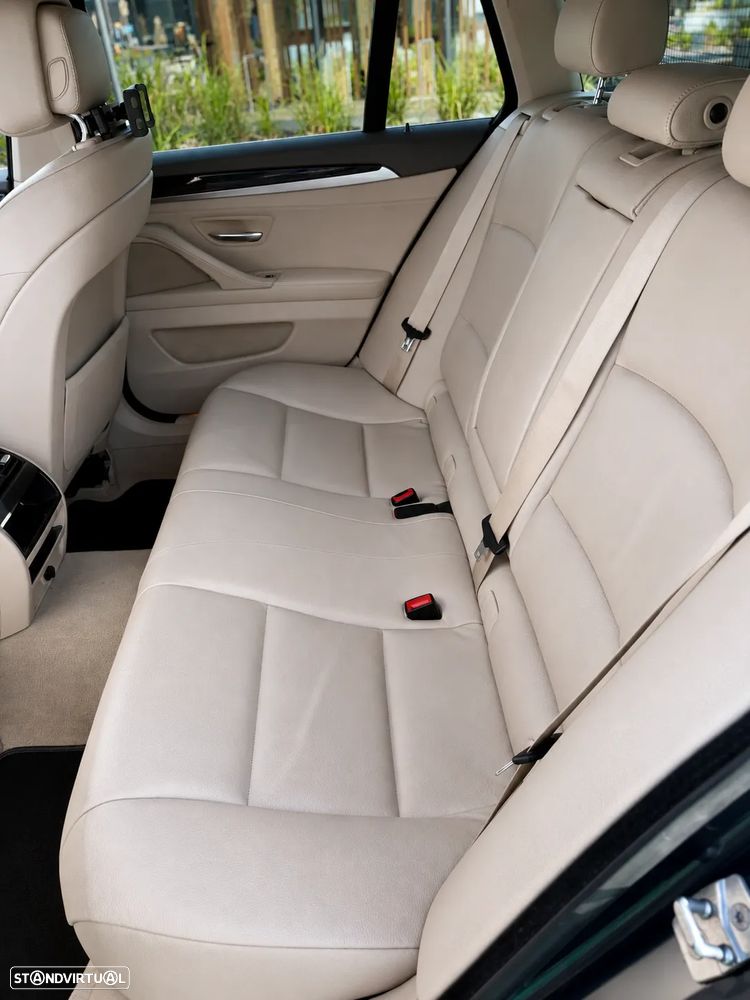 BMW 520 d Auto - 15