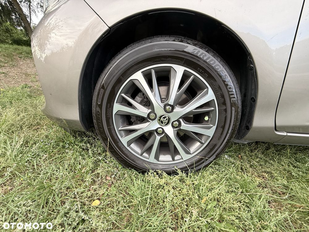 Toyota Yaris 2014 photo 4