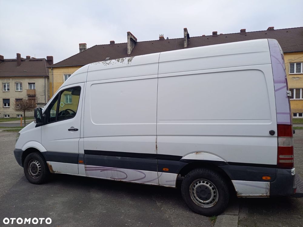 Mercedes-Benz SPRINTER - 4