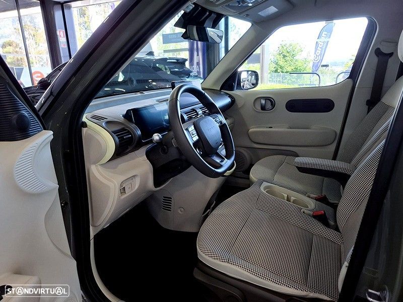 Hyundai Inster 49 kWh Style Plus - 12