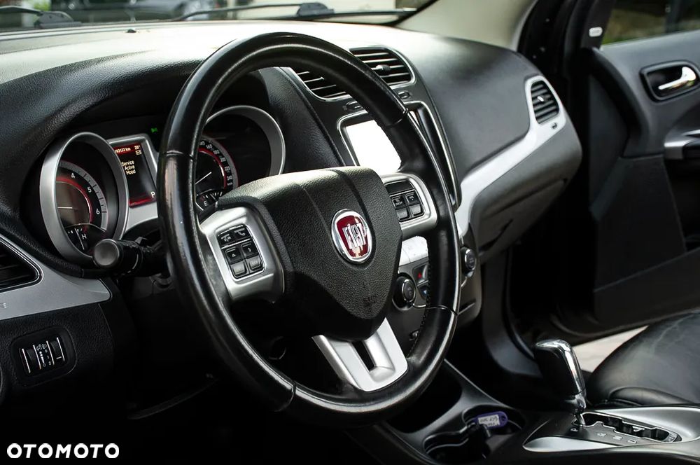 Fiat Freemont 2.0 Multijet 16V DPF Automatik Allrad Black Code - 33