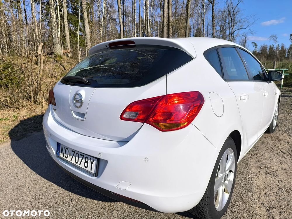 Opel Astra 1.6 Enjoy - 3
