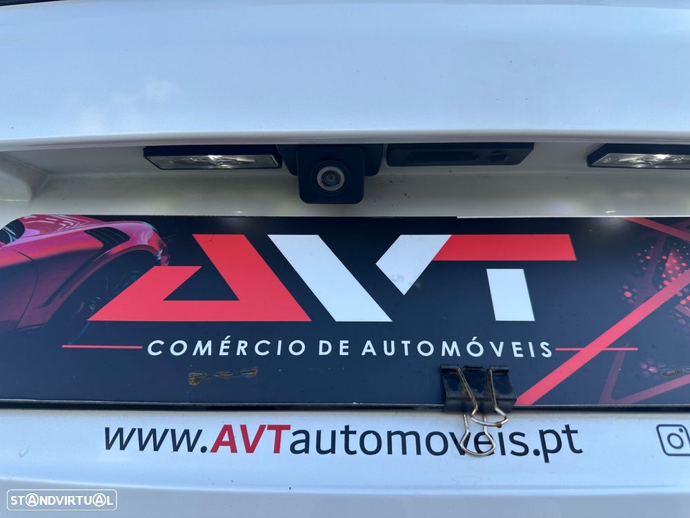 Peugeot 3008 1.6 Hybrid4 GT Line e-EAT8 - 20