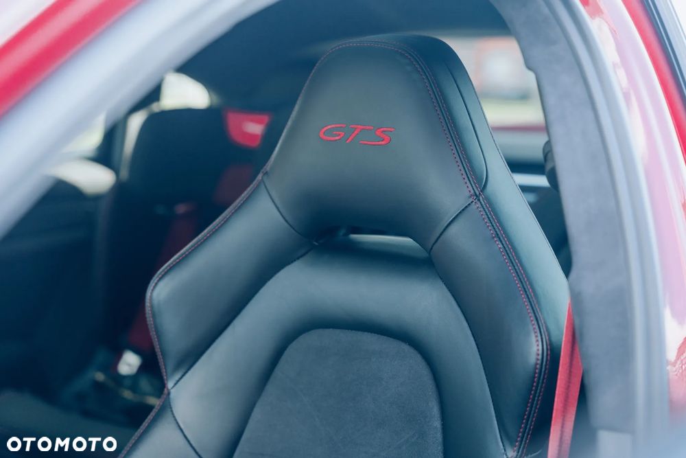 Porsche Panamera GTS - 23