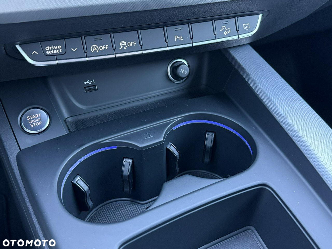 Audi A4 Allroad - 37