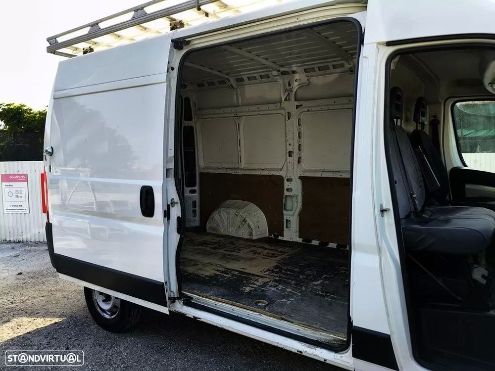 Peugeot Boxer L2H2 335 2.0 Bluehdi - 15