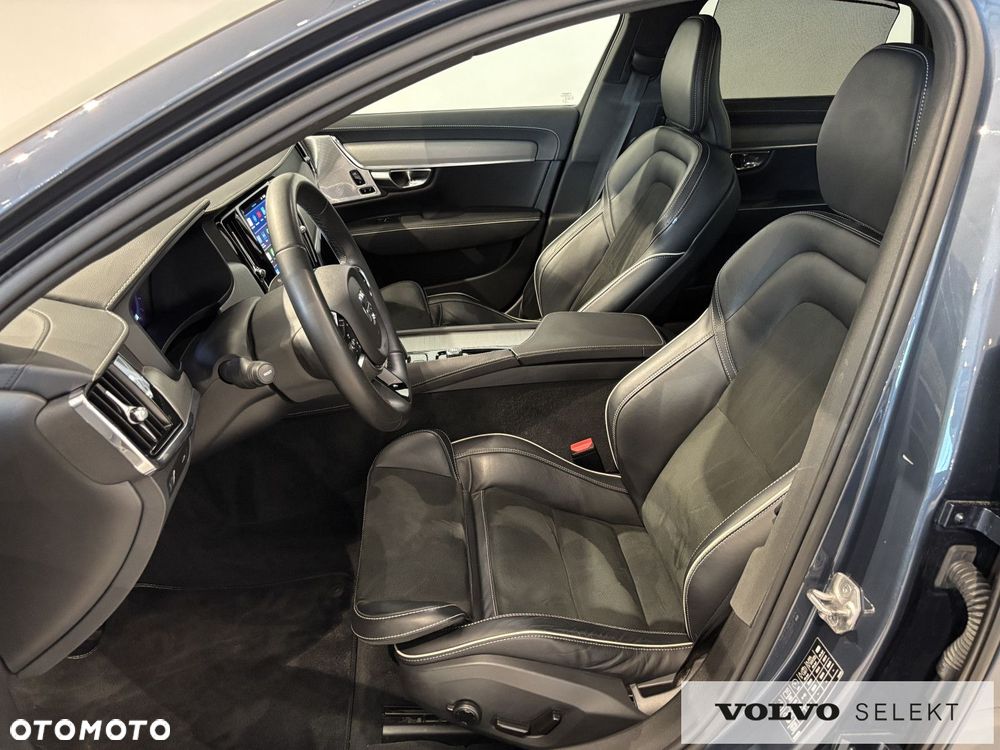 Volvo S90 - 17