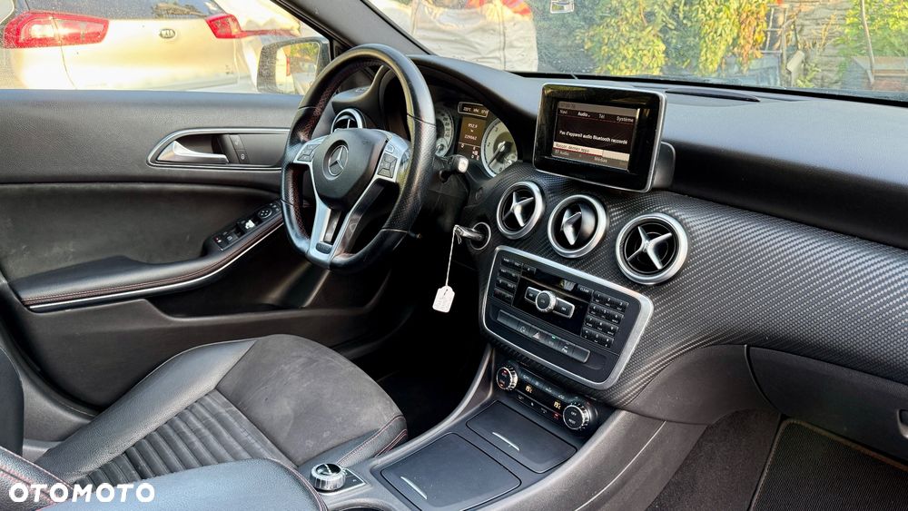 Mercedes-Benz Klasa A 220 CDI 7G-DCT AMG Line - 23