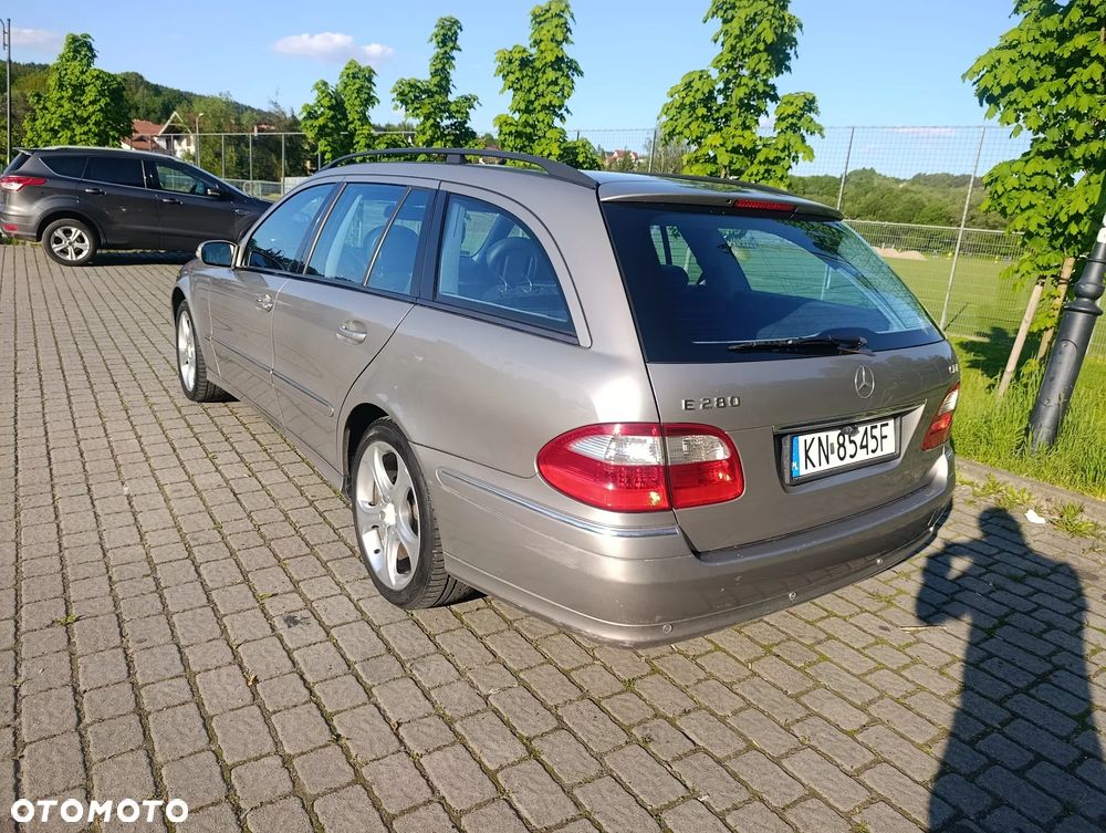 Mercedes-Benz Klasa E - 6