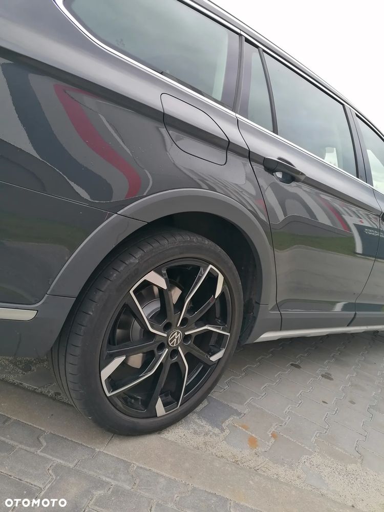 Volkswagen Passat - 5