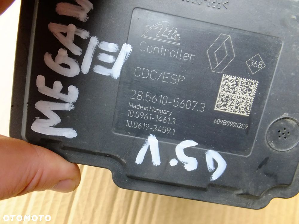 pompa abs renault megane III 28,5610-5607,3 476606075R - 2