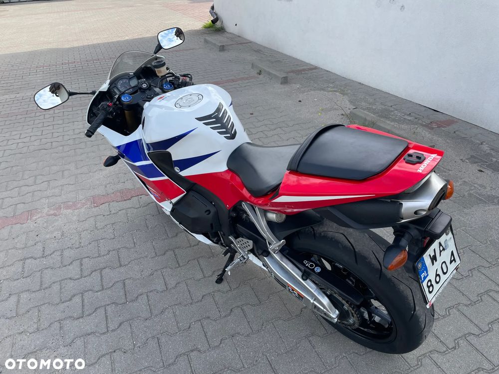 Honda CBR - 6