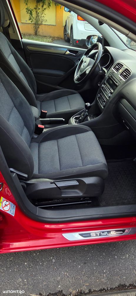 Volkswagen Golf 1.4 TSI BMT Comfortline - 16
