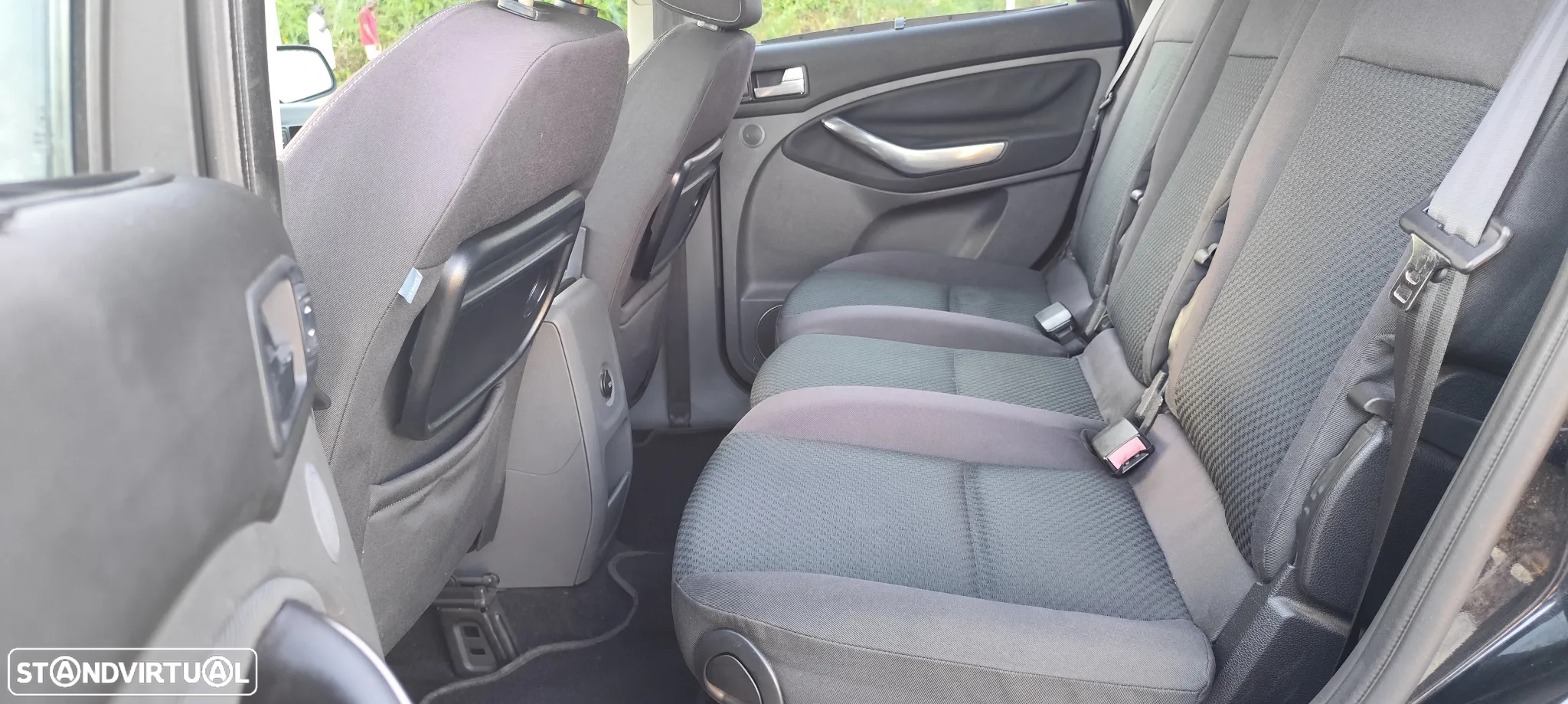 Ford C-Max 1.6 TDCi Titanium - 11