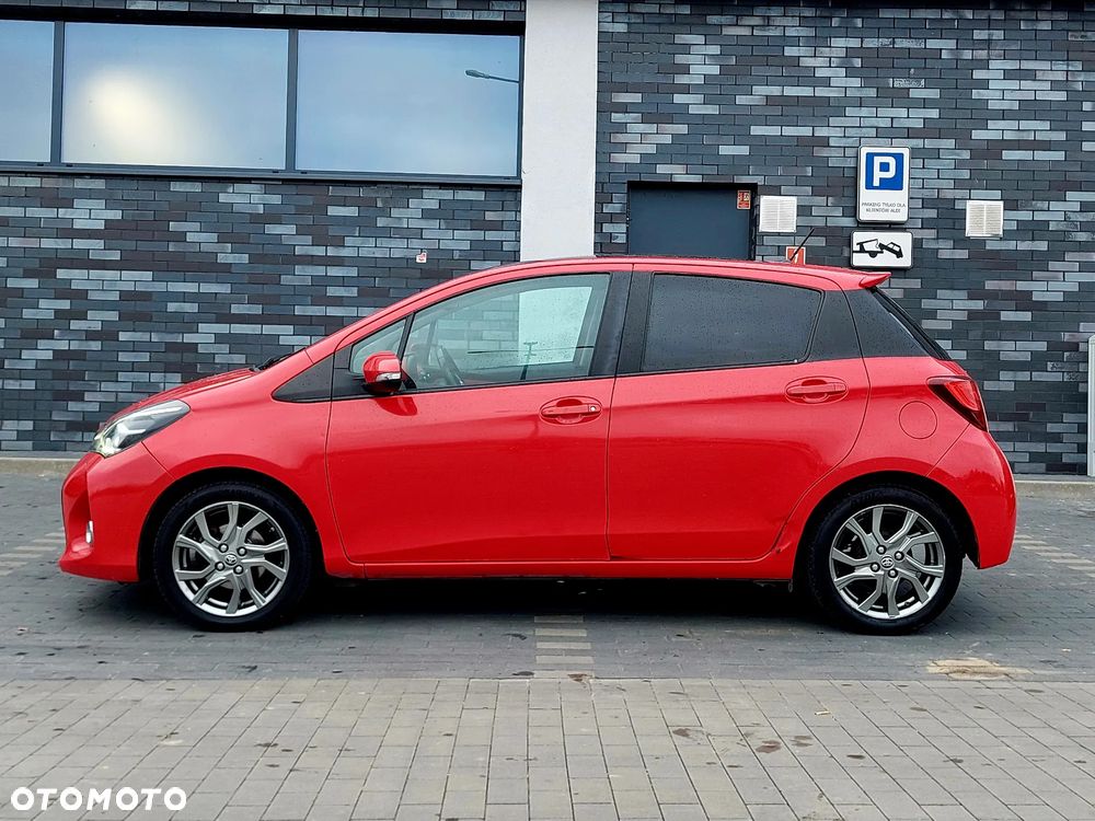 Toyota Yaris 1.33 Premium - 5
