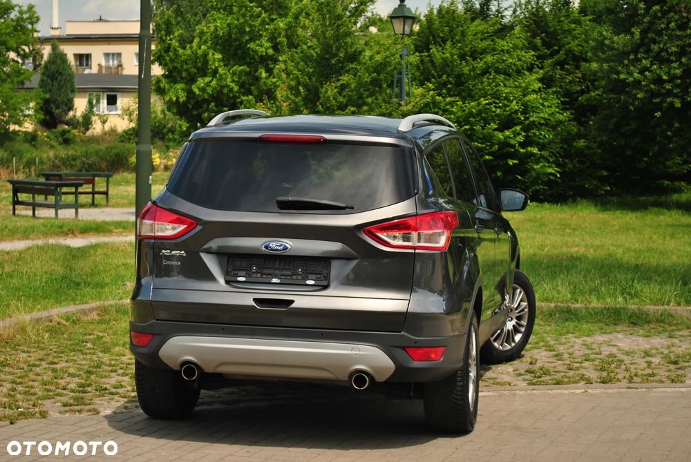 Ford Kuga 2.0 TDCi 4WD Titanium - 5