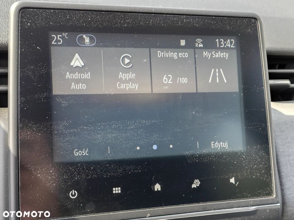 Renault Clio - 22