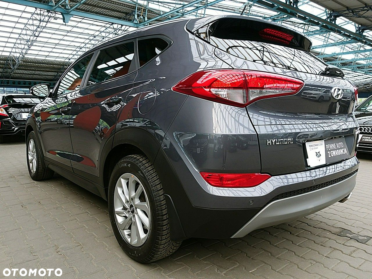 Hyundai Tucson - 8