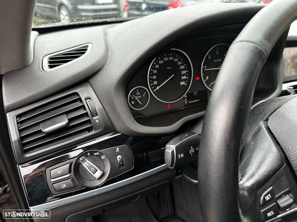 BMW X4 20 d xDrive XLine Auto - 35