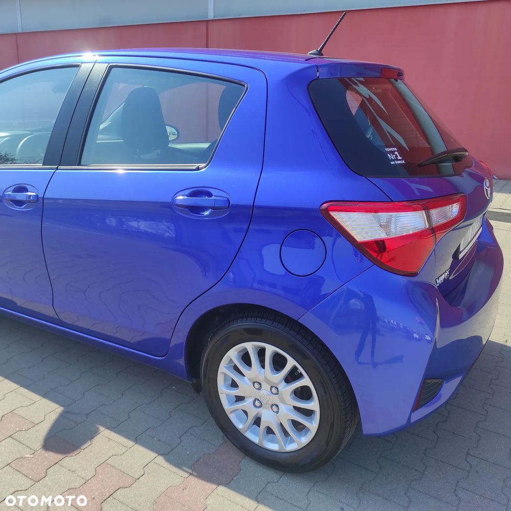 Toyota Yaris 1.5 Premium - 9
