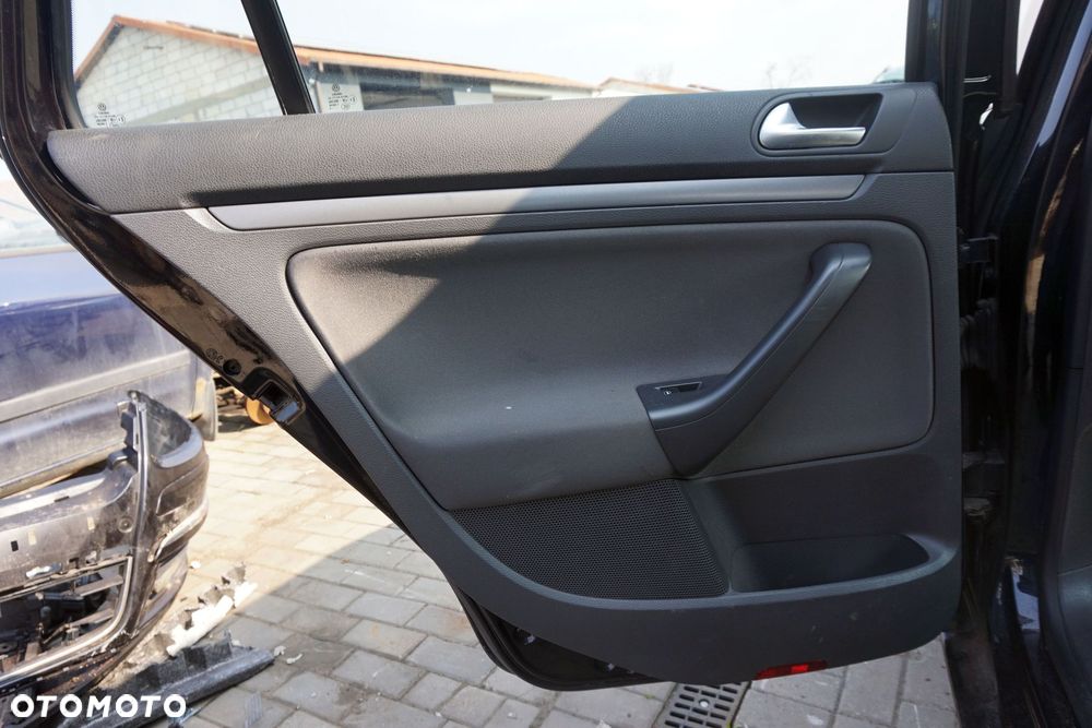DRZWI TYLNE LEWE GOLF V KOMBI LC9X  CZARNY VOLKSWAGEN 2003-2009 - 7