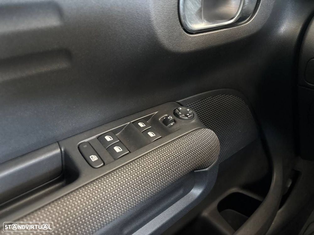 Citroën C3 Aircross 1.2 PureTech Plus - 19