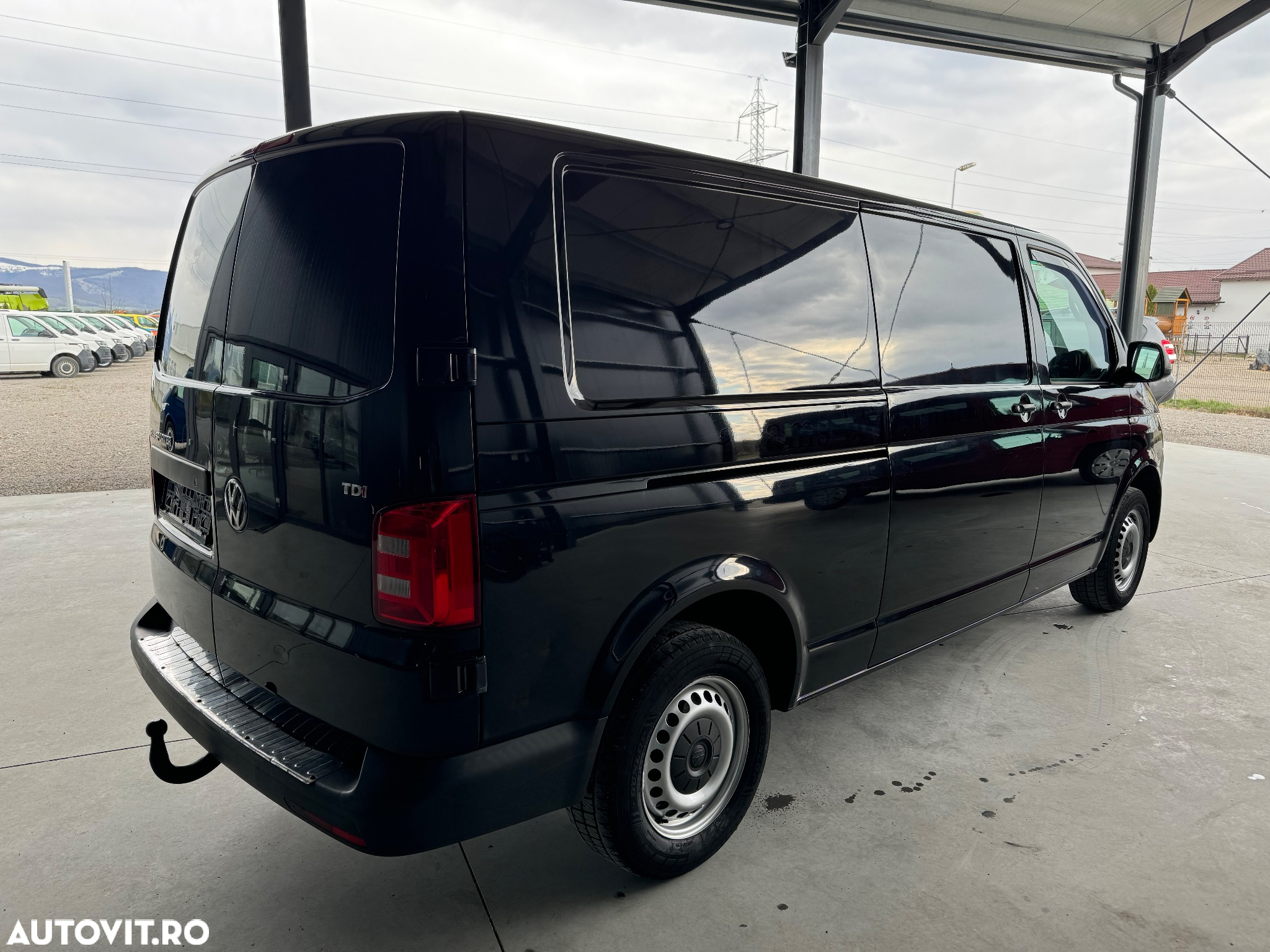Volkswagen Transporter T6 - 3