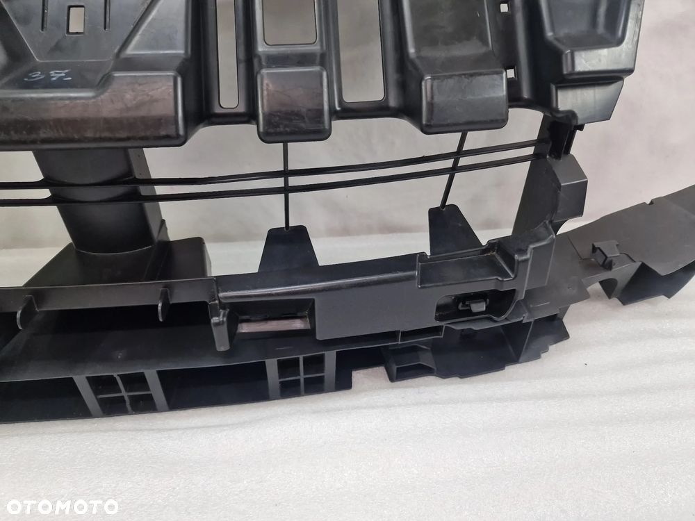 RENAULT SCENIC III 3 LIFT 12- WZMOCNIENIE GÓRNE ZDERZAKA + ABSORBER , NR 620363078R + 620906059R , NR AUKCJI WGN37 - 10