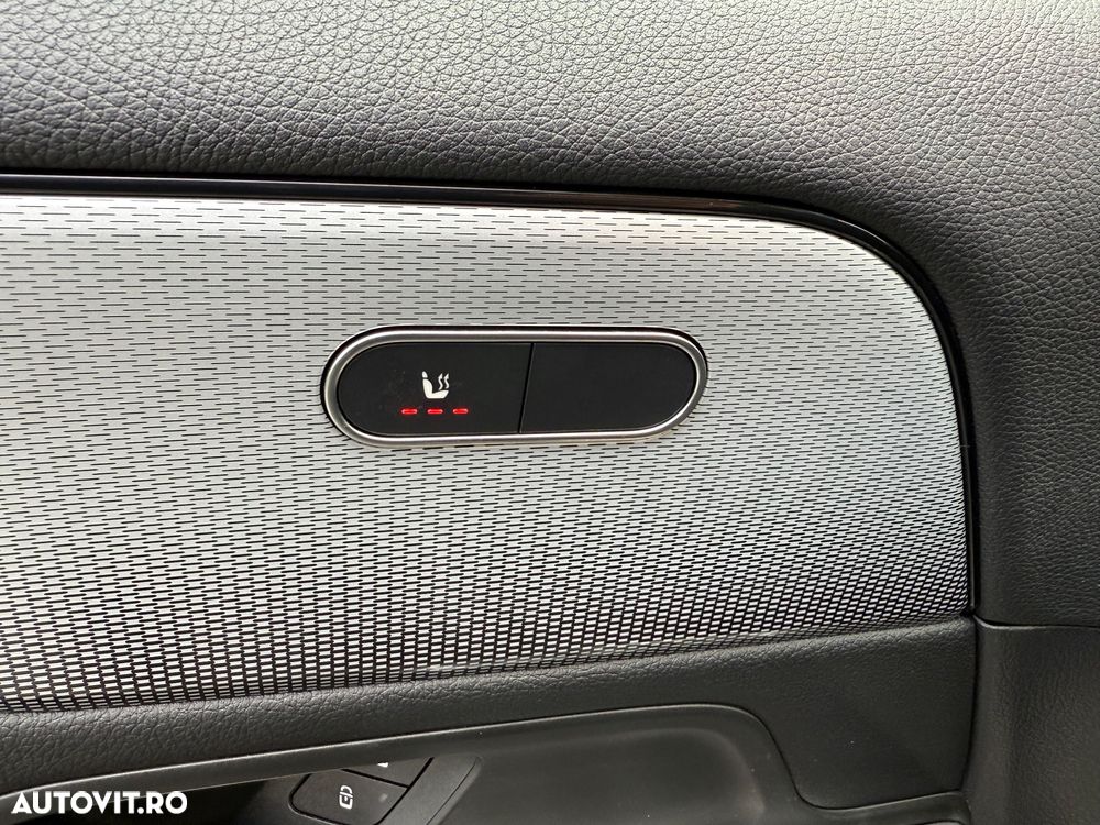 Mercedes-Benz GLA 200 d 4Matic 8G-DCT - 15