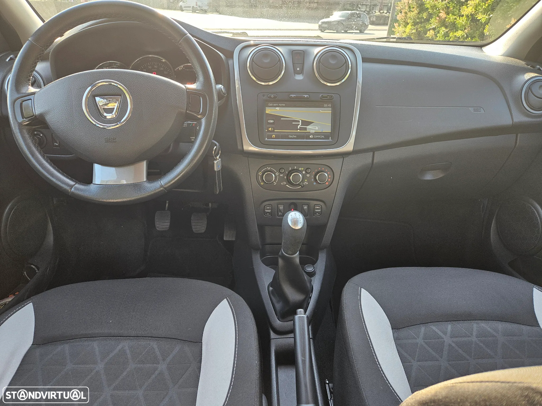 Dacia Sandero 0.9 TCe Stepway - 9