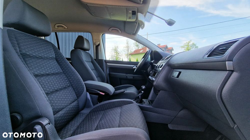 Volkswagen Touran 1.4 TSI United - 8