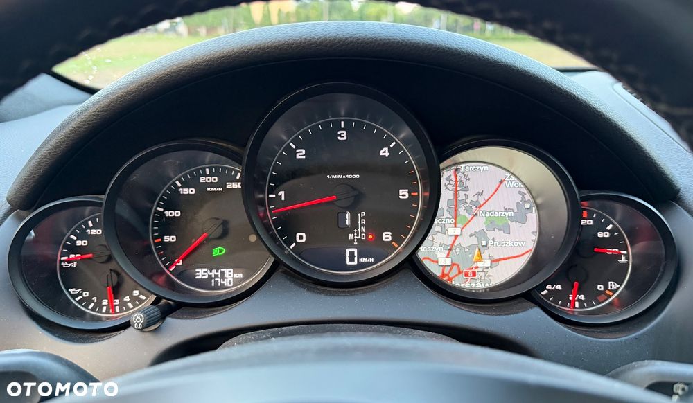 Porsche Cayenne Diesel Platinum Edition - 29